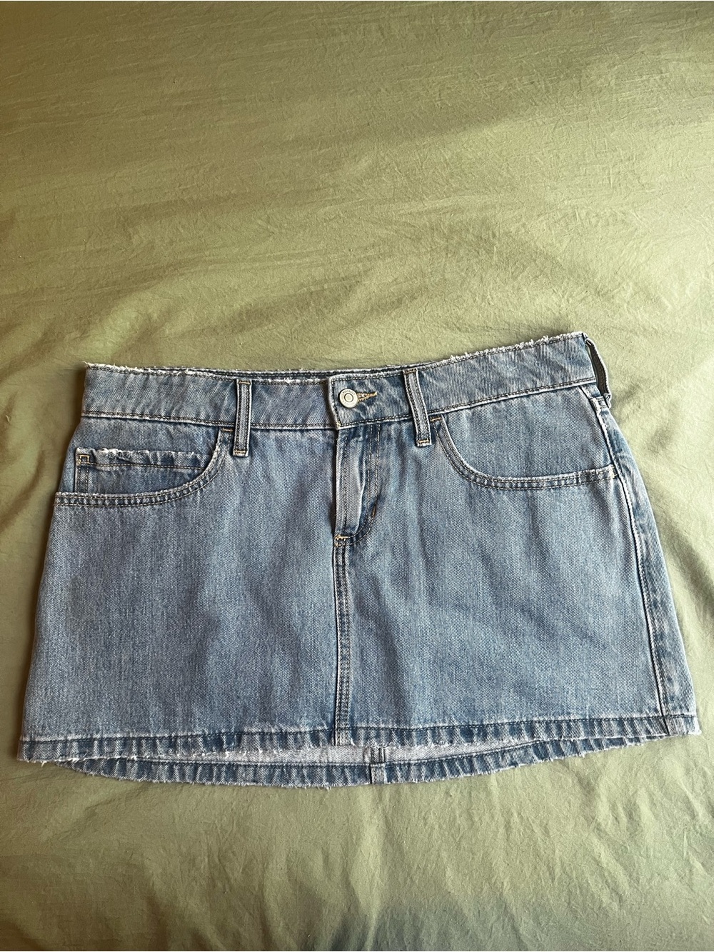 Hollister Denim Mini Skirt — Size 6!!